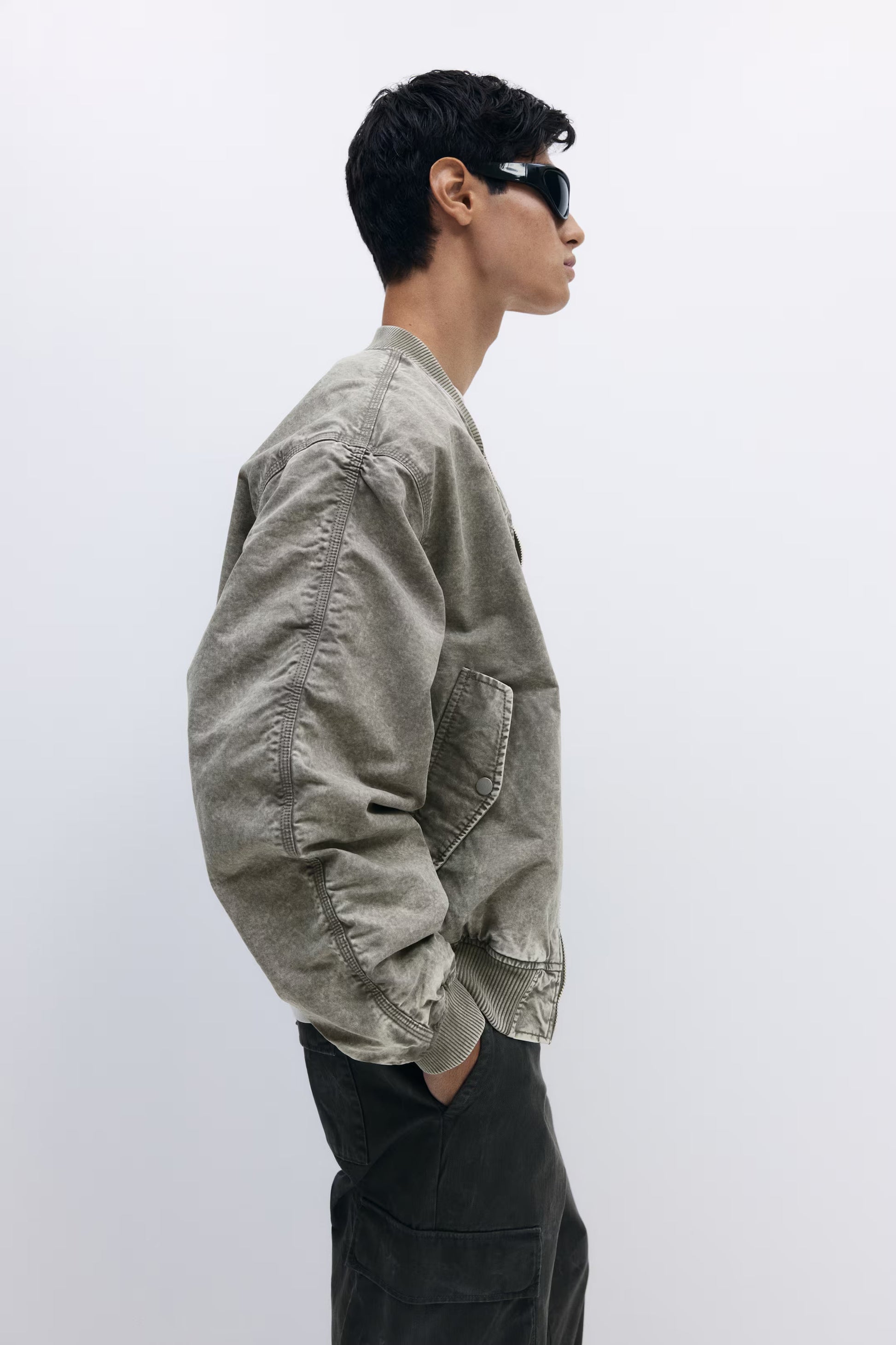 Men's Washed Cotton Bomber Jacket with Ribbed Collar and Pockets