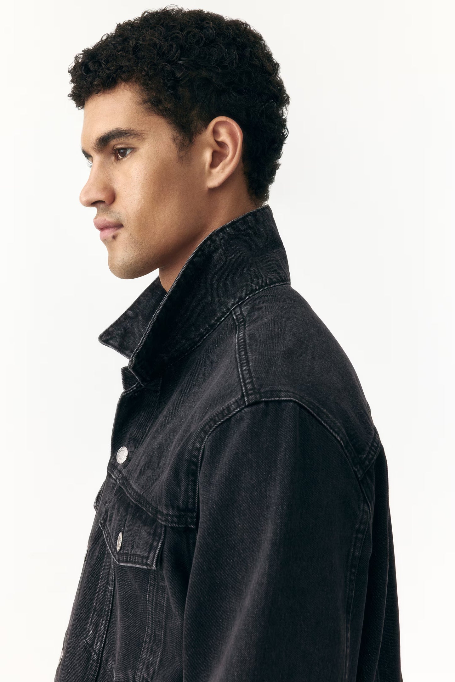 Men's Classic Rigid Black Cotton Denim Trucker Jacket